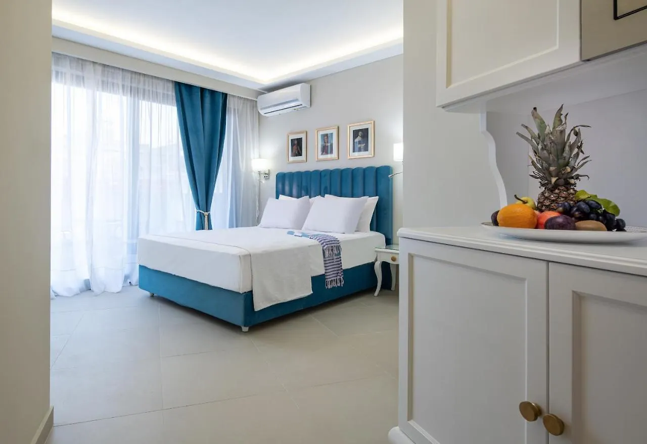 Light Blue Hotel Nea Kallikrateia