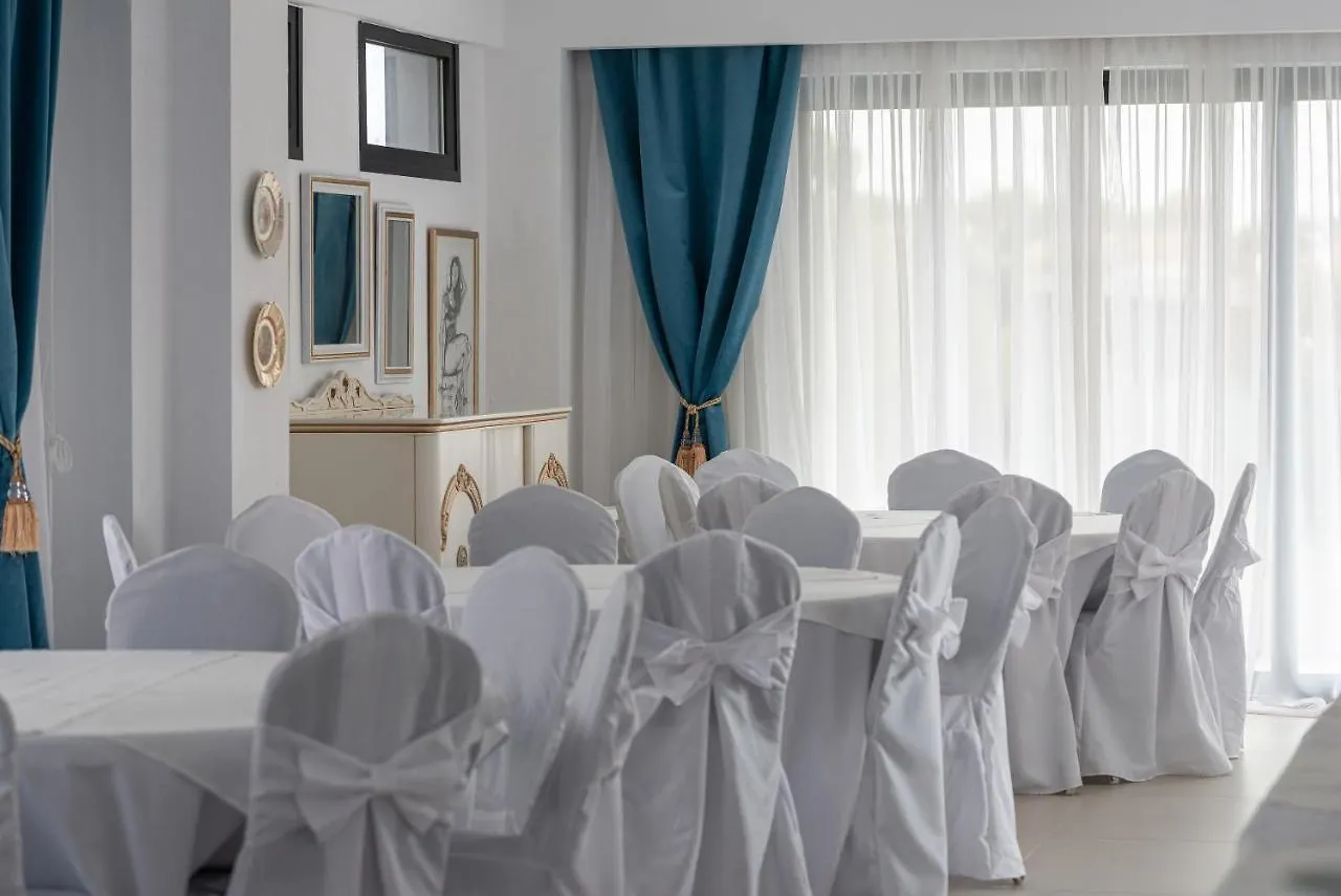 Light Blue Hotel Nea Kallikrateia Hotel de apartamente