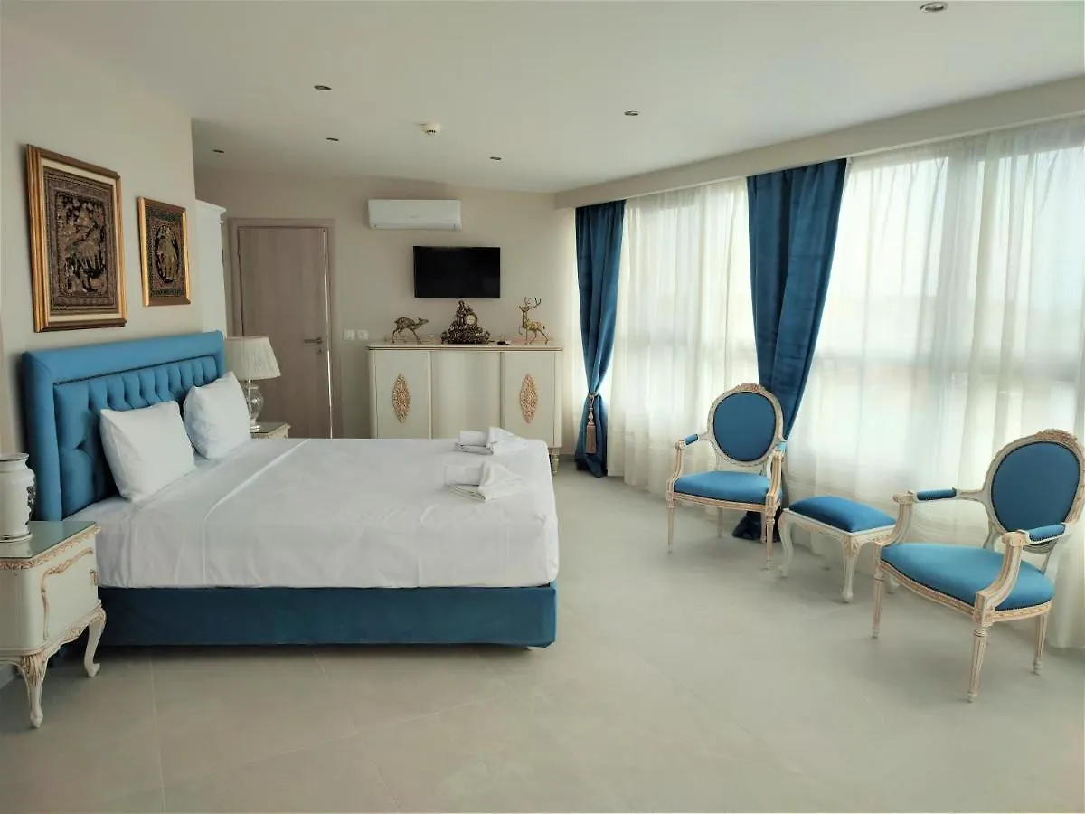 Light Blue Hotel Nea Kallikrateia 0*,